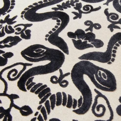 Giardino Pillow 22" - Black -Home Decor Store webimage 040445830 DTL1