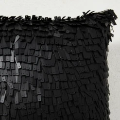 Studio Lumbar Pillow - Black -Home Decor Store webimage 040733938 DTL1