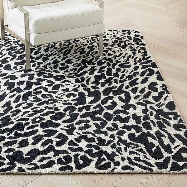 Javari Rug - Black/Ivory 3 Javari Rug - Black/Ivory