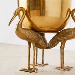 Crane Planter -Home Decor Store webimage 120218035 DTL