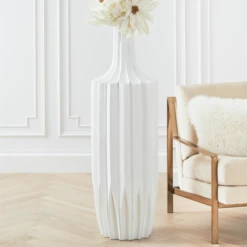 Savannah Floor Vase -Home Decor Store webimage 121046071 ALT1