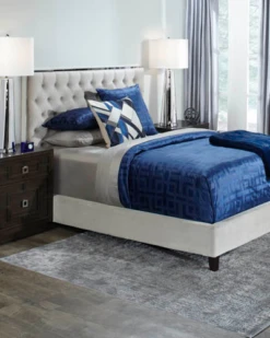 Glass Knot -Home Decor Store webimage 160172499a rv1 jpg