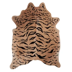 Miguel Hair On Cowhide Rug - Tan/Black 6 Miguel Hair On Cowhide Rug - Tan/Black -Home Decor Store webimage 620009735 1 jpg